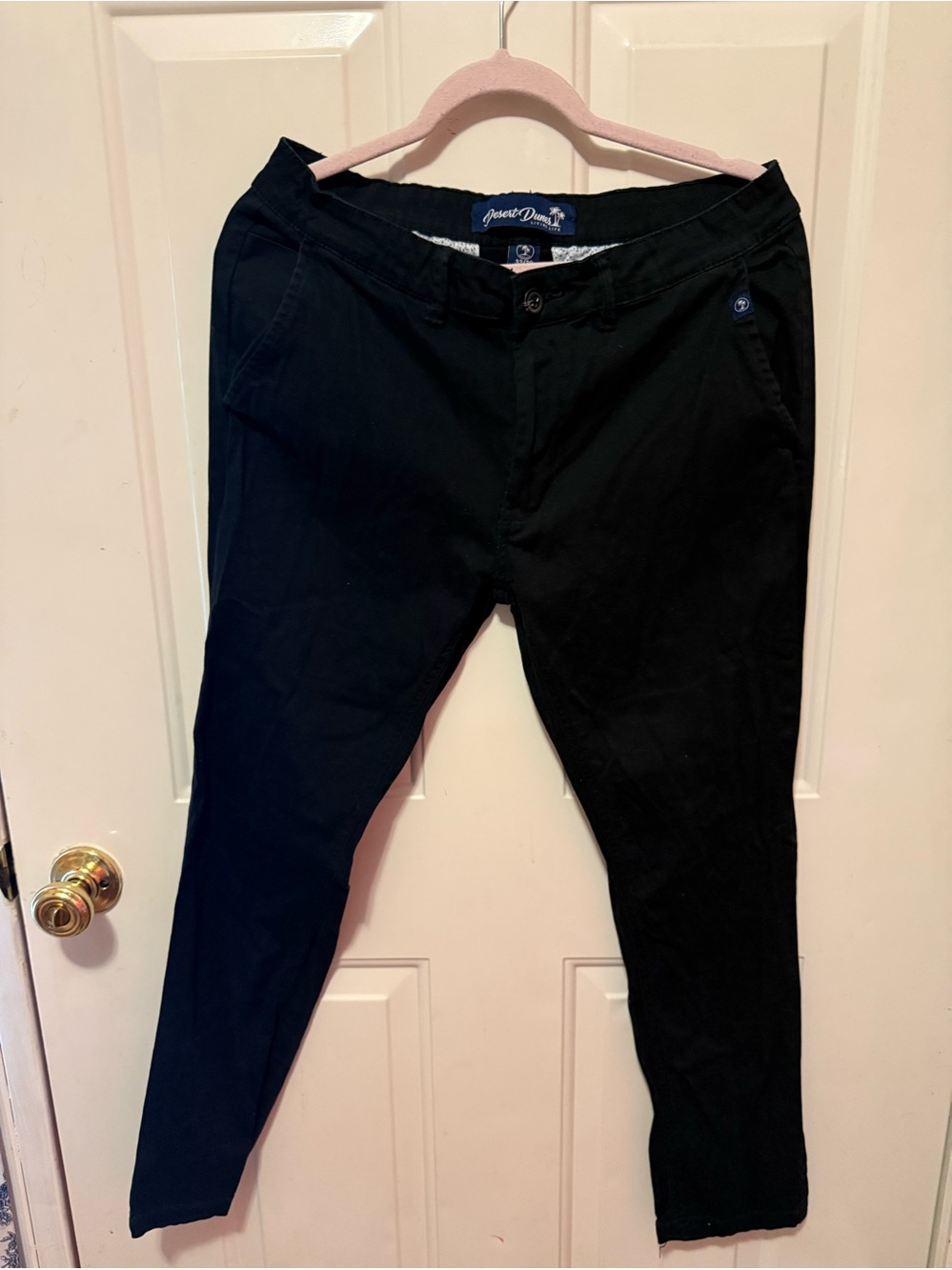 Desert Dunes Men's Black Chinos size 33/30